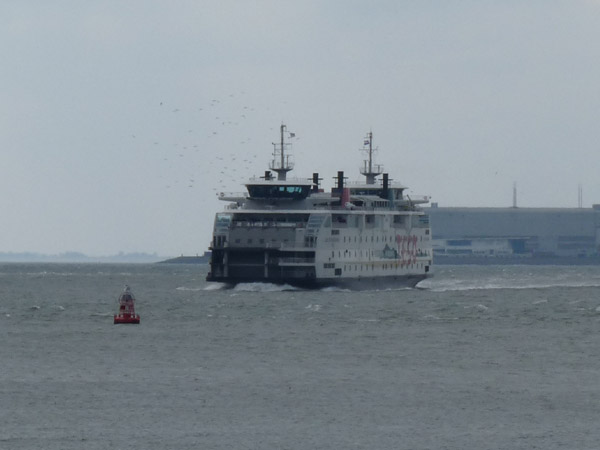 De boot weer op weg van Den Helder naar Texel om ons op te halen.